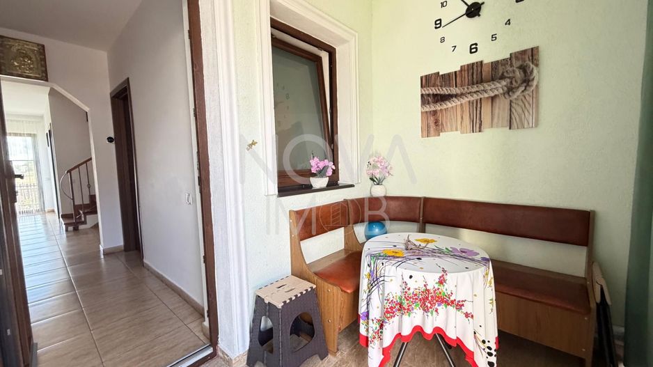 Casa tip duplex - mobilata si utilata - Poză 4