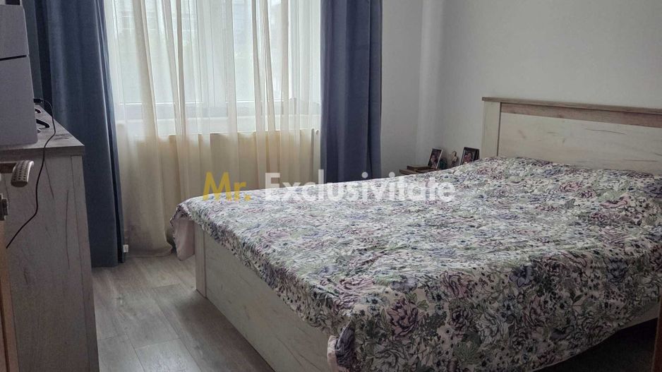 Vand apartament 2 camere zona centrala - Poză 3
