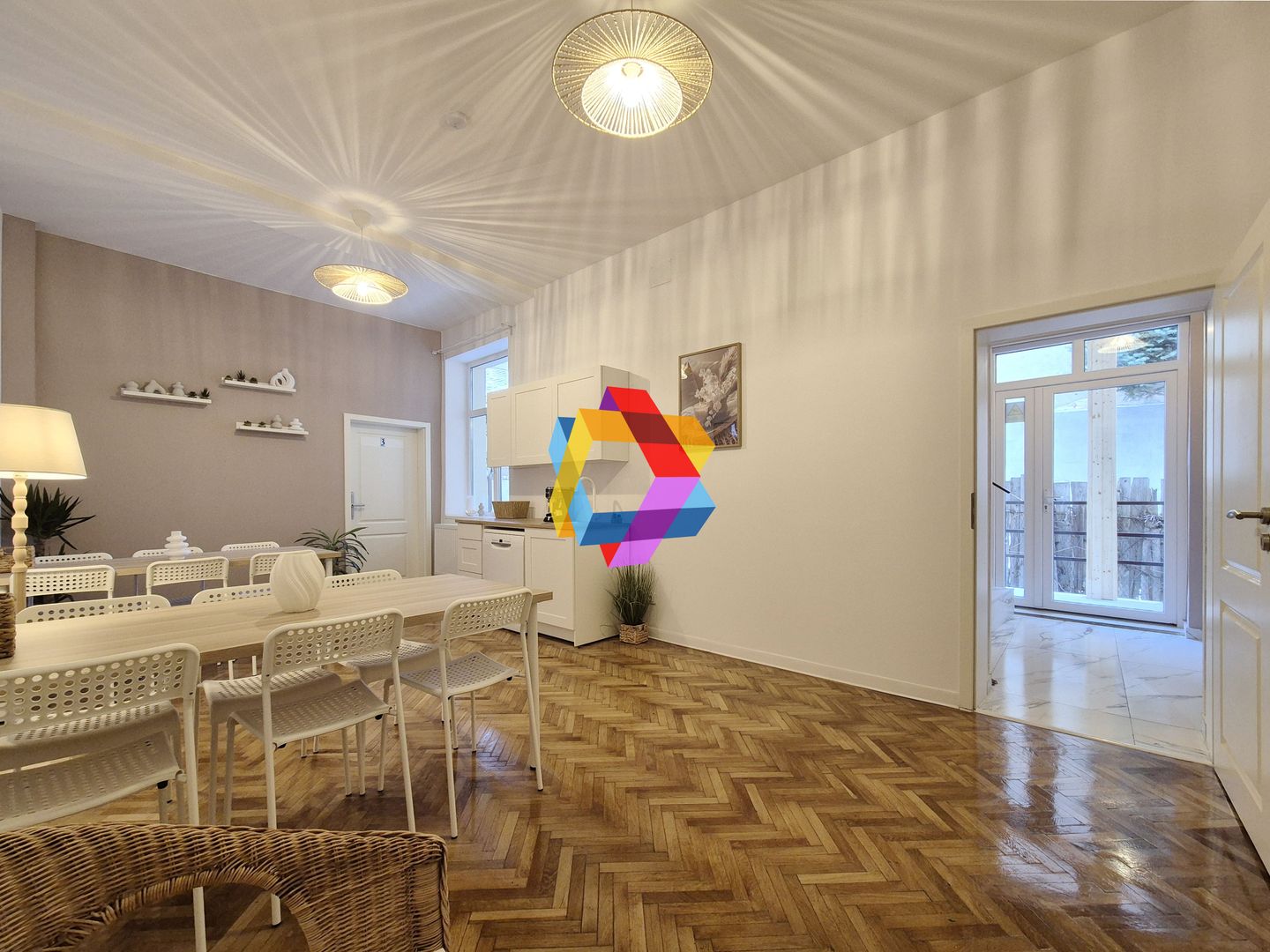 Spatiu de birouri la casă - 225 mp - Poză 2