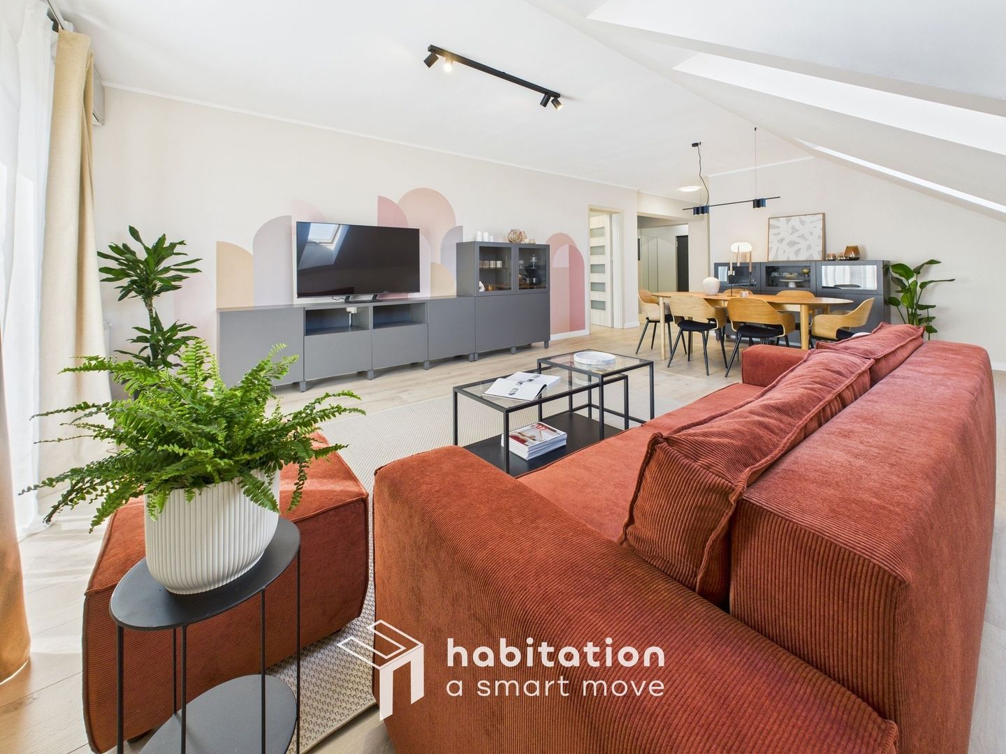 Apartament 4 Camere Vibrant – Confort și Stil în  Mircea cel Bătrân - Poză 3