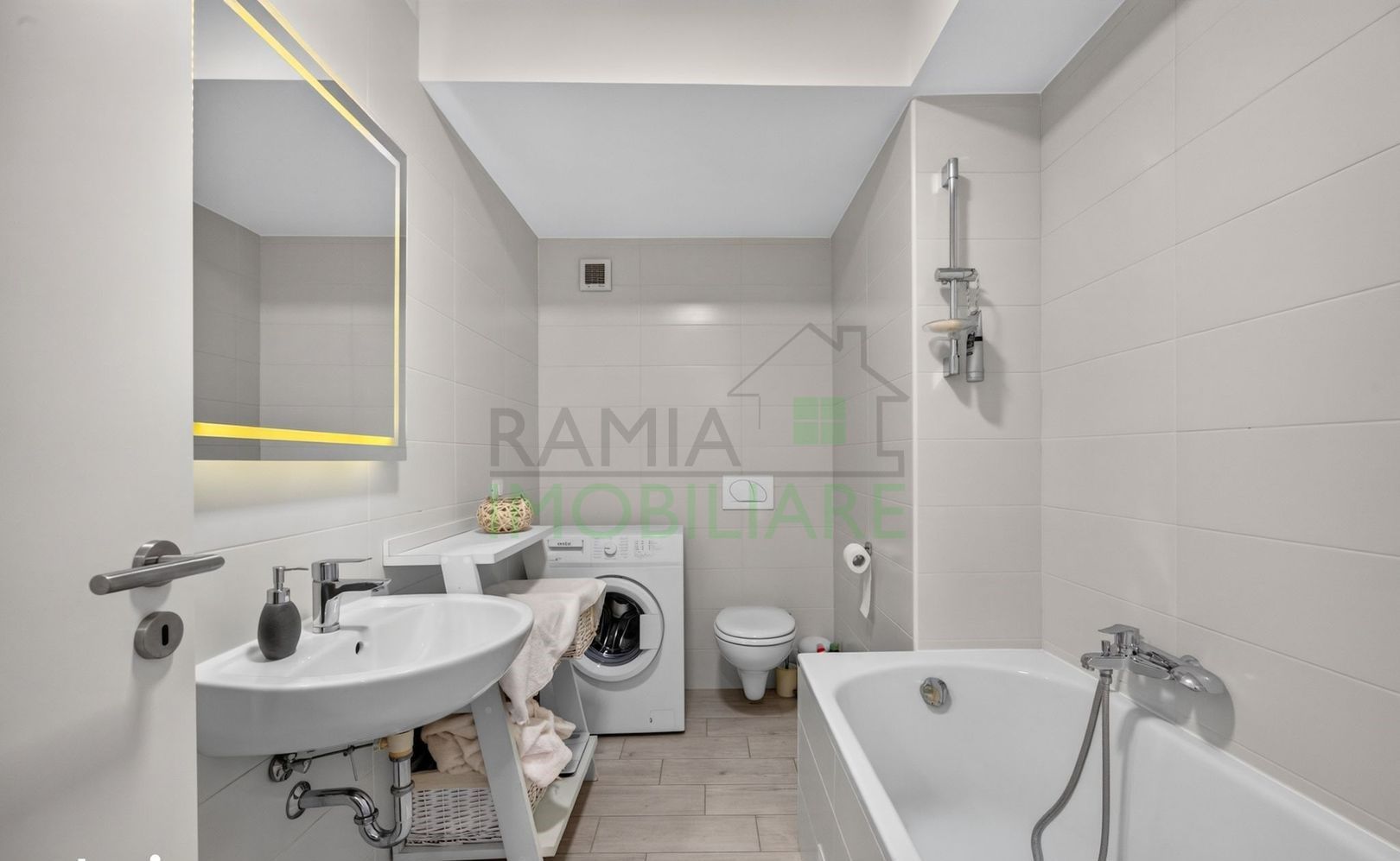 Apartament 2 camere,mobilat și utilat, parcare inclusă - Poză 6