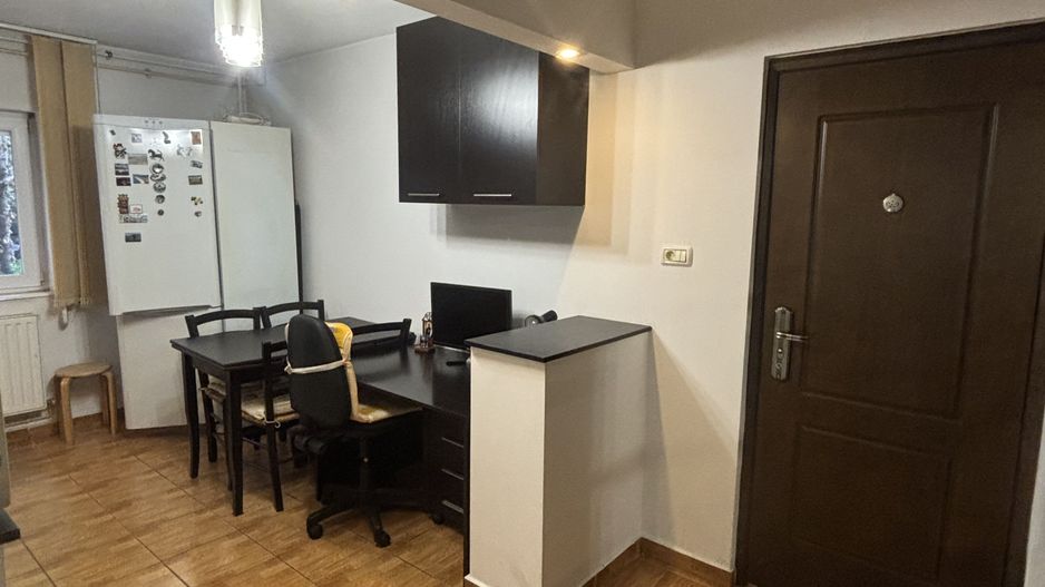 Apartament spatios in zona Sagului - Poză 15
