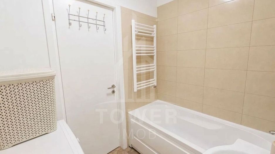 Apartament 3 camere cu 2 băi, 2 locuri de parcare și 2 balcoane - Poză 9