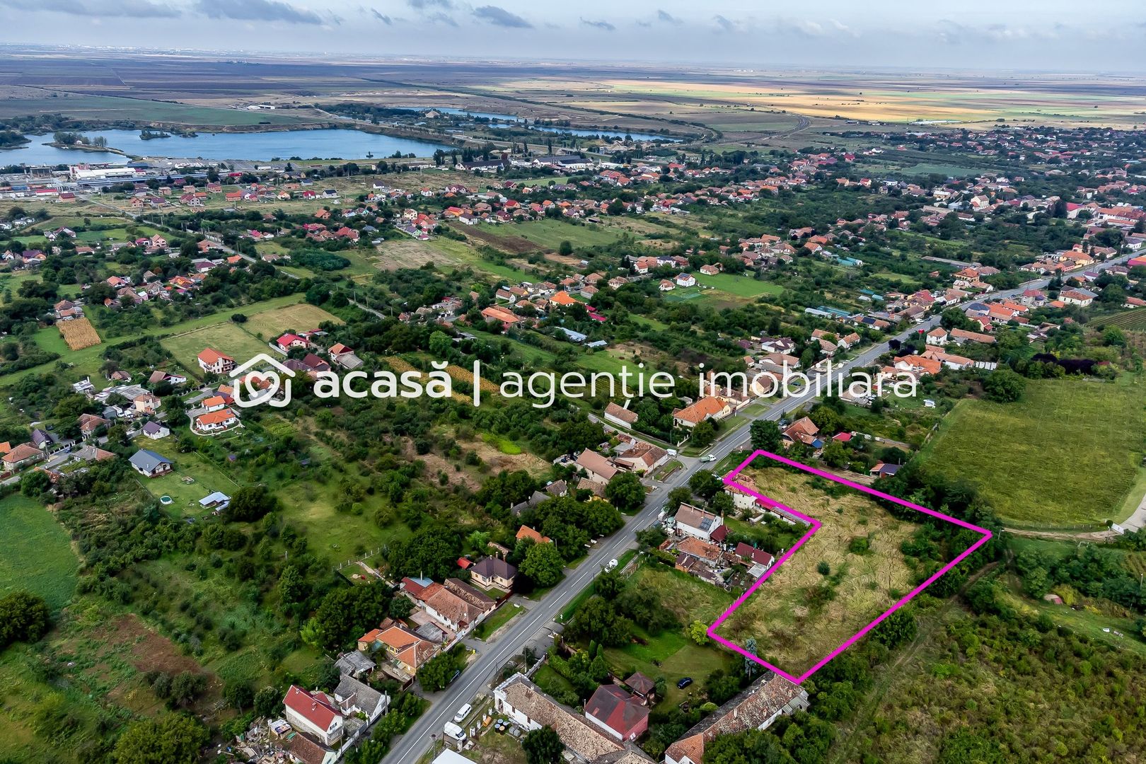 Teren de vis în Ghioroc! Stațiunea supranumită ”Litoralul Vestului” - Poză 10