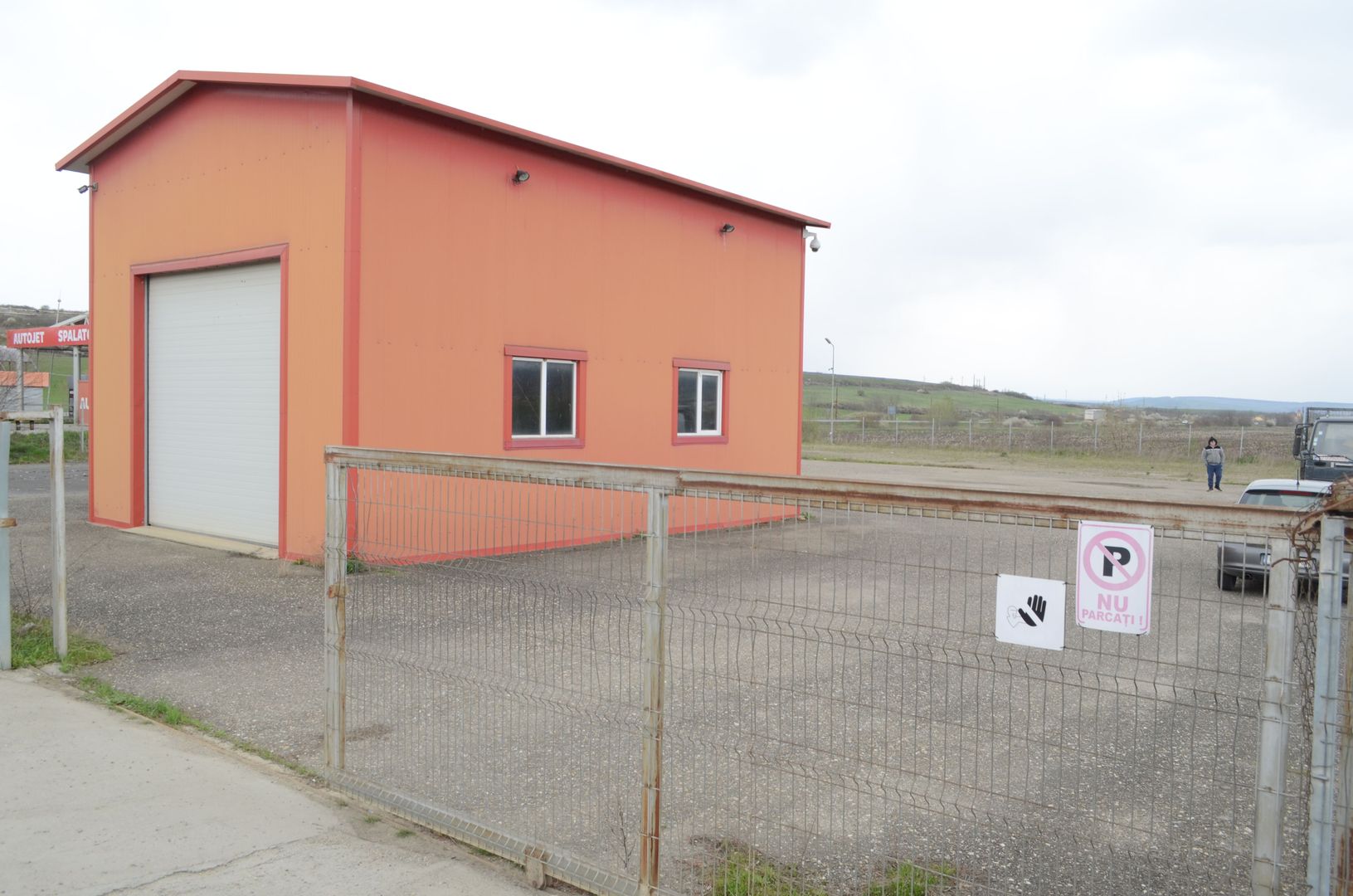 Teren cu regim economic -zona de utilitati publice - Poză 4