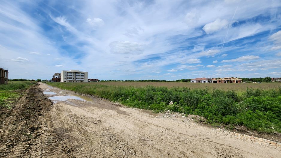 Teren bloc S+P+2E+Er-Torontalului - Poză 2