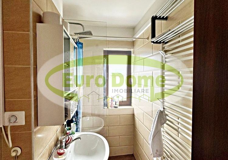 Apartament cu 3 camere 84mp utili in bloc vila -Tractoru - Poză 12