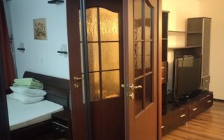 Central (cod04)-Apartament 3 camere mobilat utilat - Poză 13