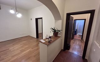 SPATIU DE BIROURI CENTRAL 2 CAMERE| ZAHARIA BOIU - Poză 4