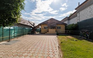 Casă cu teren de 634 mp și beci | Calea Câmpulung, Pitești - Poză 2