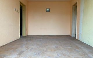 Vanzare apartament cu 3 camere în Micro 6  zonă căutată din Târgoviste - Poză 3