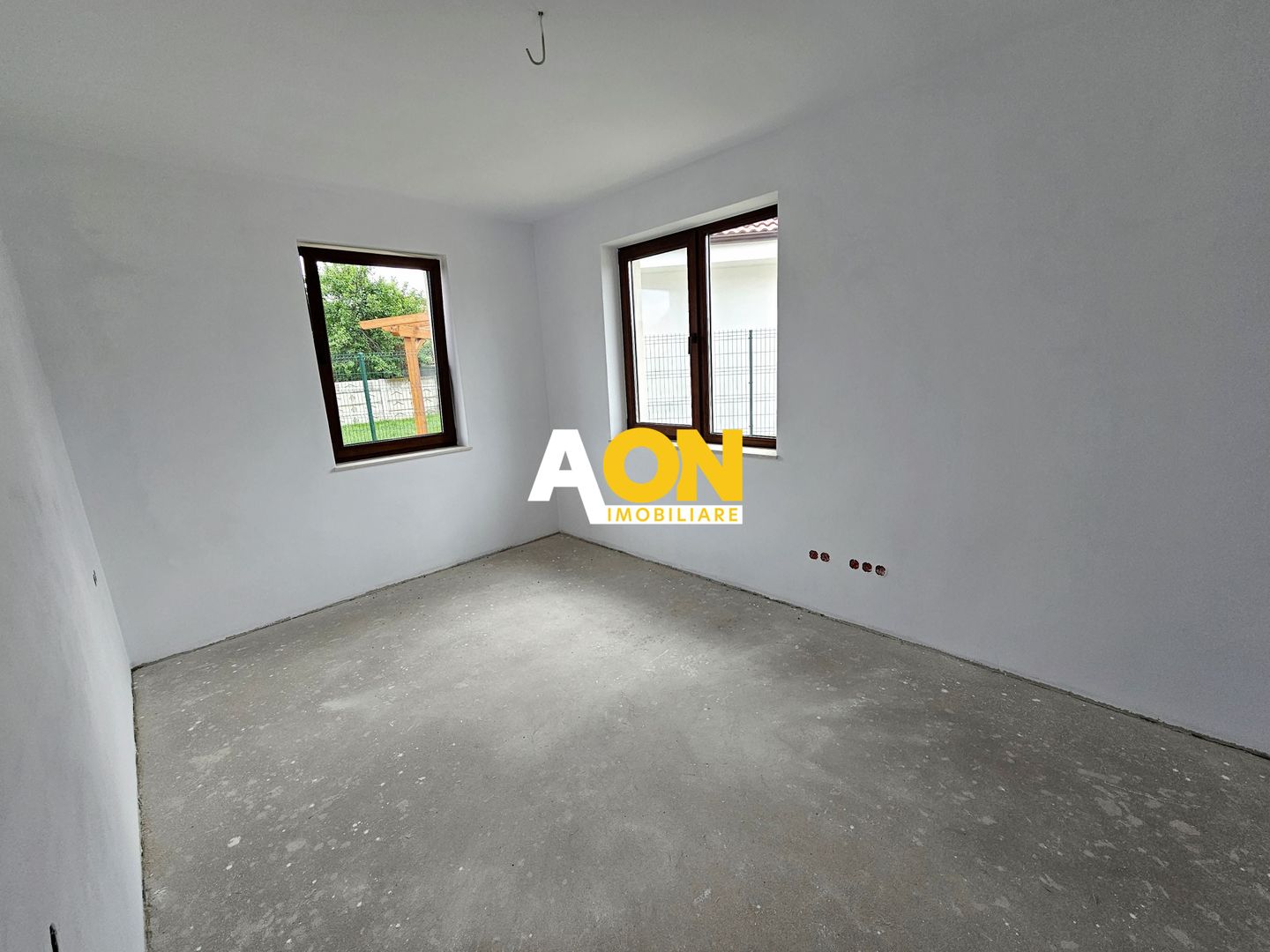 Casa semifinisata, 4 camere, 393 mp teren,  Barabant - Poză 12