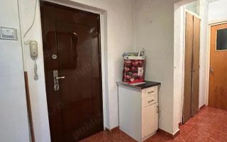 Vand ap 3 camere semidecomandat  Sos.Pantelimon - Poză 4