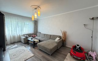 Apartament cu 3 camere decomandat, etaj intermediar,  zona Lidl Hotvon - Poză 2