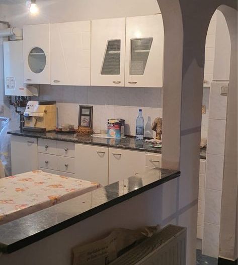 BRASADAS vinde ap 3 cam etaj 4/4 in Micro 16. - Poză 3