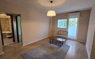 Apartament cu 4 camere in zona Lacul Tei - Bloc Reabilitat - Poză 1