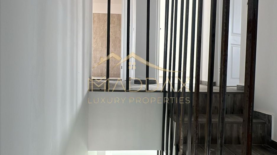 Vila moderna 4 camere // 114 // teren 440mp / Tunari/ Localitatea Dimieni - Poză 11