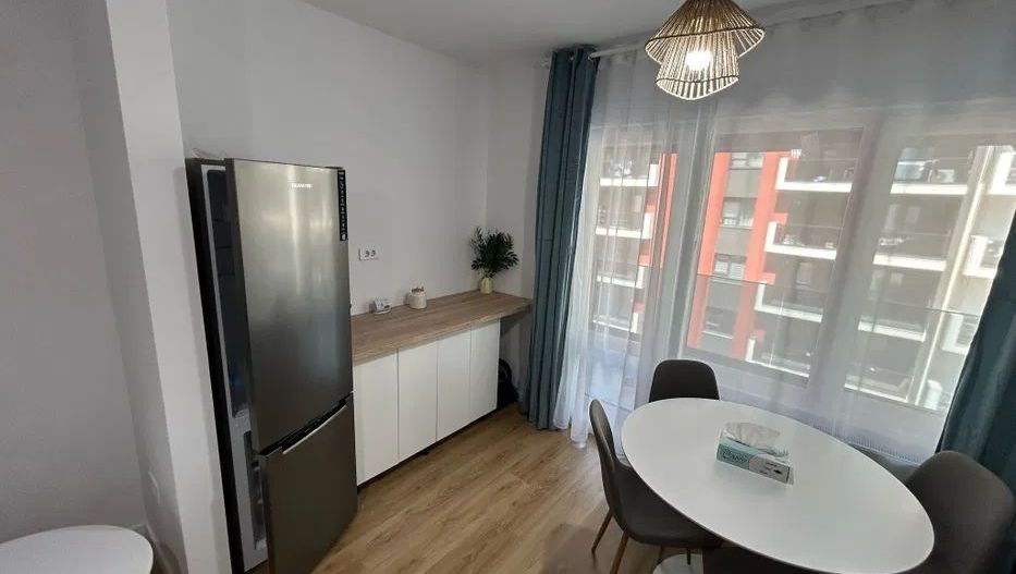 2 camere decomandat cu terasă, complex nou, aproape de metrou - Poză 4
