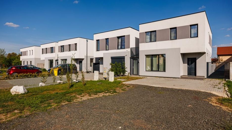 Casa moderna P+E mobilata Dumbravita langa scoala noua | 0% comision - Poză 52