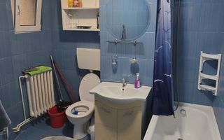 Apartament 2 camere, decomandat, Cantă-Păcurari, la bulevard, parter înalt - Poză 3