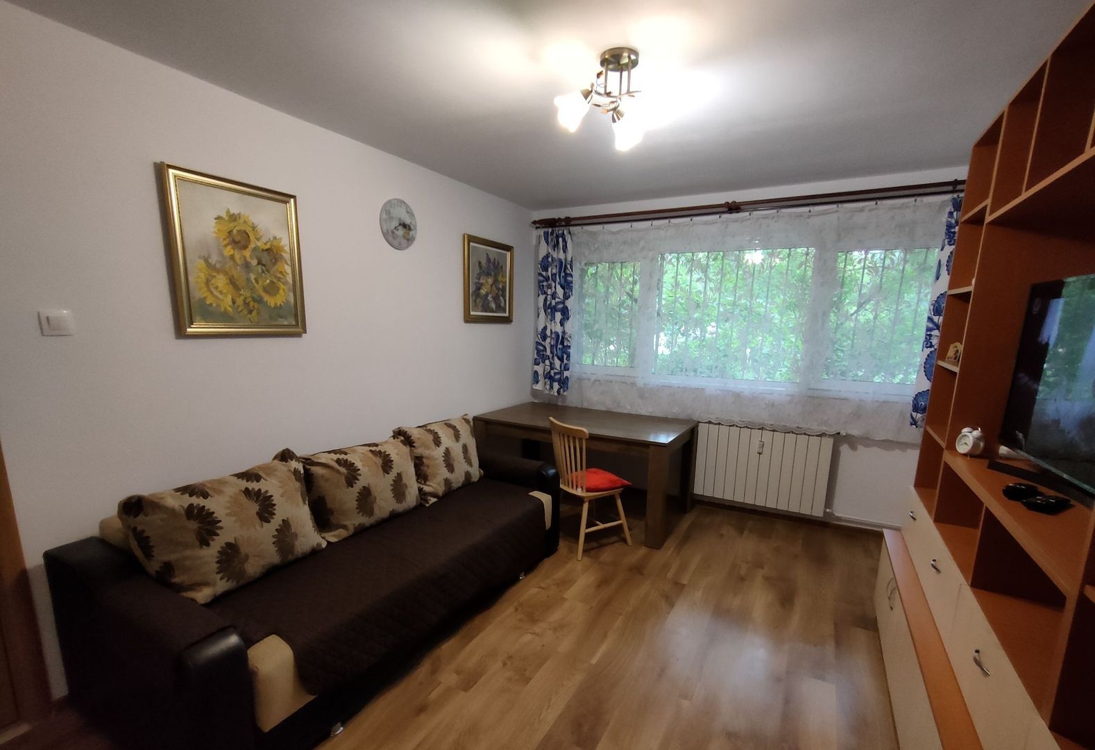 Vanzare Apartament 2 camere, parter, renovat , mobilat, utilat  - Drumul Taberei - Poză 3