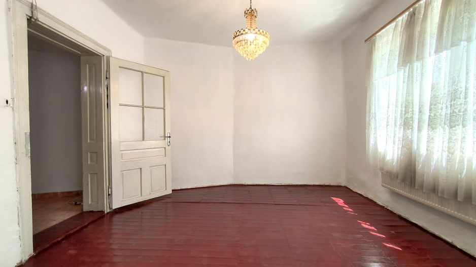 Casă individuală de închiriat, zonă centrală pentru firme - Poză 6