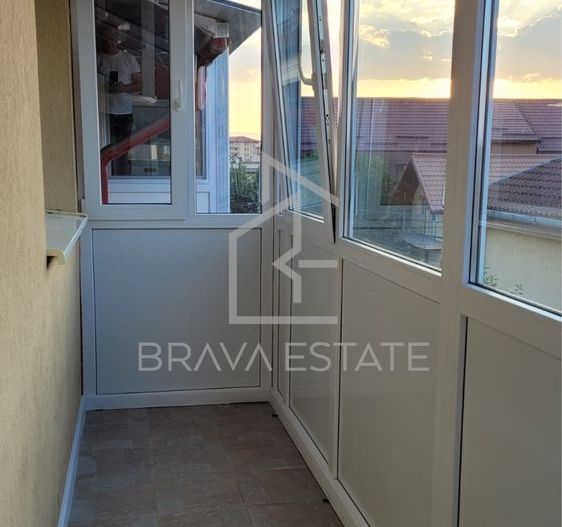 Apartament 3 camere, parcare zona Sub Cetate - Poză 8