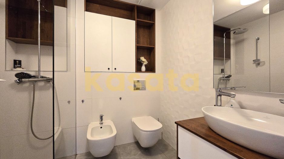 5 camere & Curte + 2 parcari | Premium | Gata de mutat | VIDEO - Poză 16