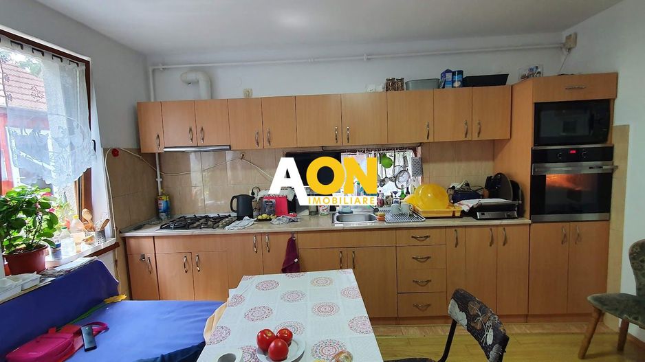 Casa5 camere + garaj si anexa, 507 mp teren,  zona Schit - Poză 12