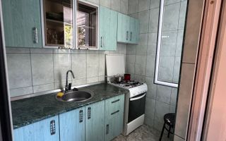 Garsonieră 33 mp la 2 minute Metrou Titan bloc mixt etaj 3 - Poză 8