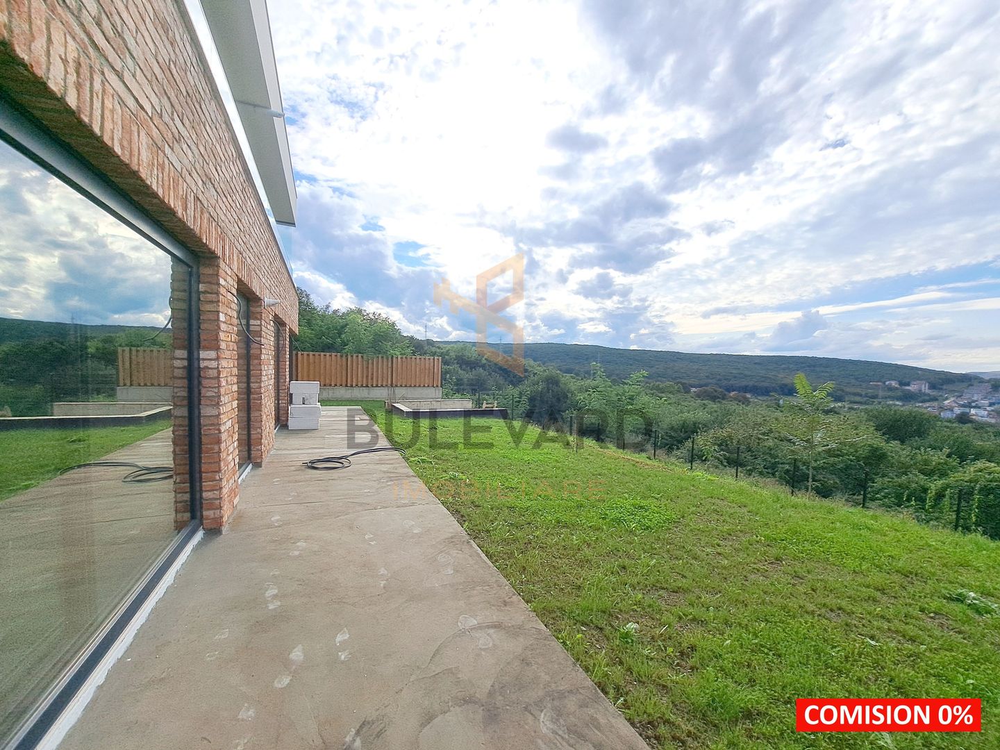 Apartament exclusivist, curte individuala, parcare acoperita, zona Europa - Poză 5