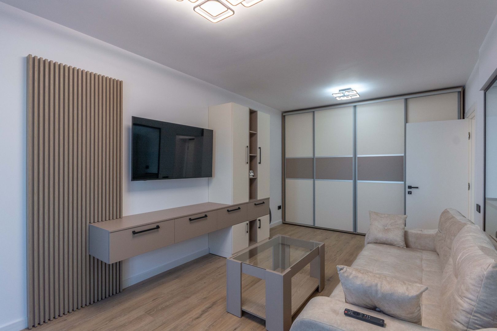 Titan | Gura Calitei | Astorium Life, 2 camere PREMIUM cu loc parcare - Poză 1