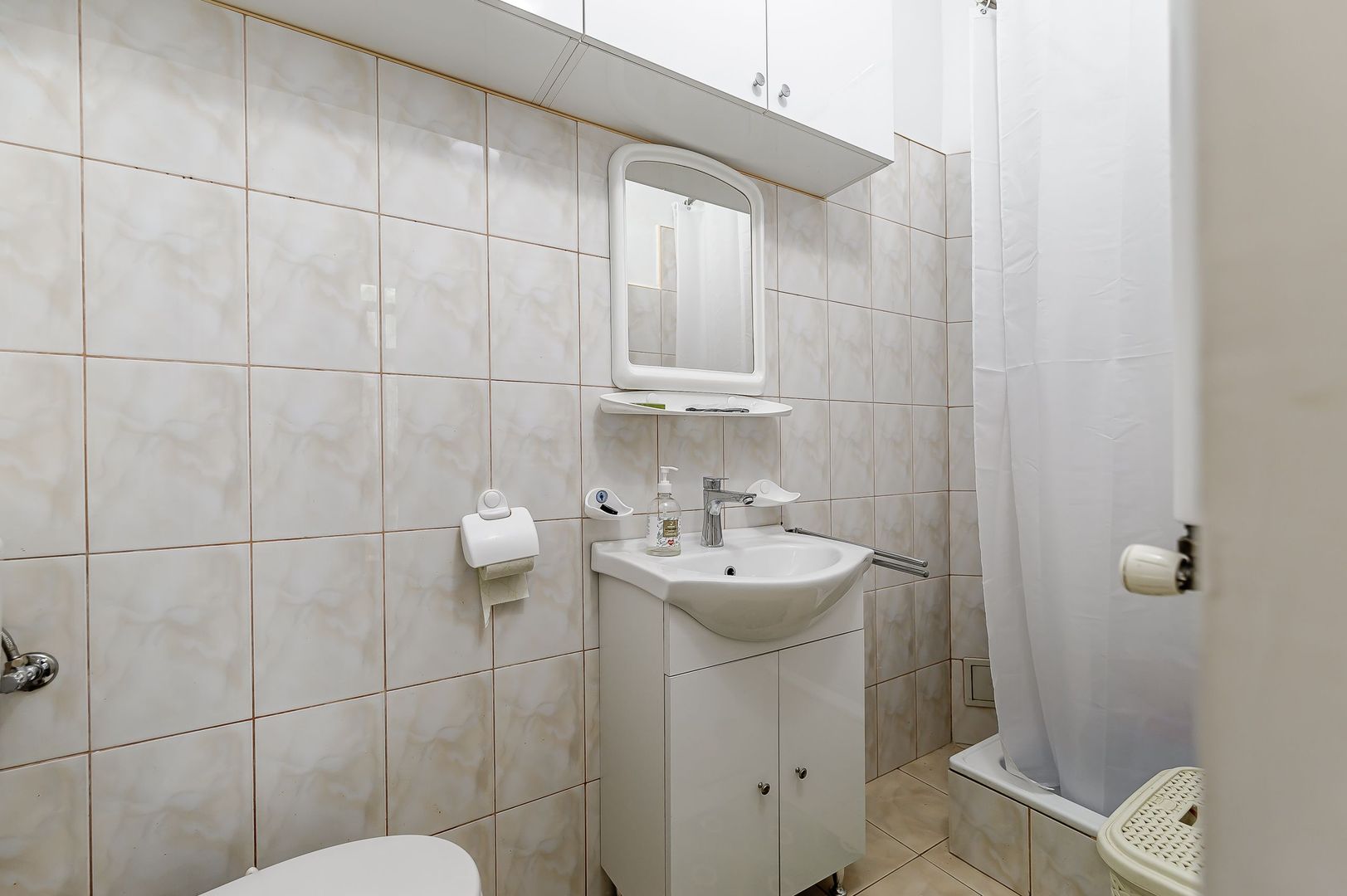Apartament la parter, liniște și confort în centrul Aradului. - Poză 4