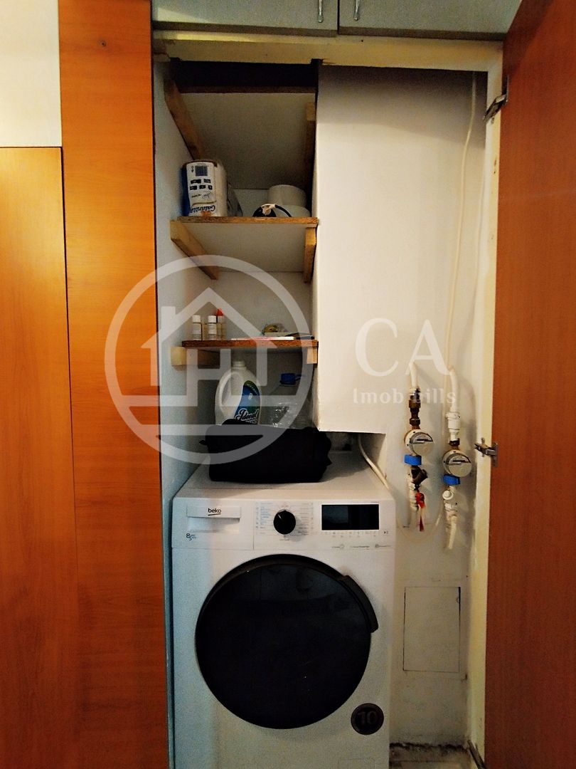 Apartament de vânzare cu 3 camere în zona Nufarul, Oradea - Poză 11