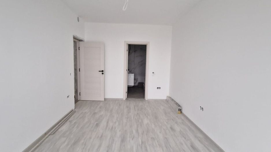 Apartament 3 camere MUTARE IMEDIATA 80 mp Copou 152000 euro - Poză 5
