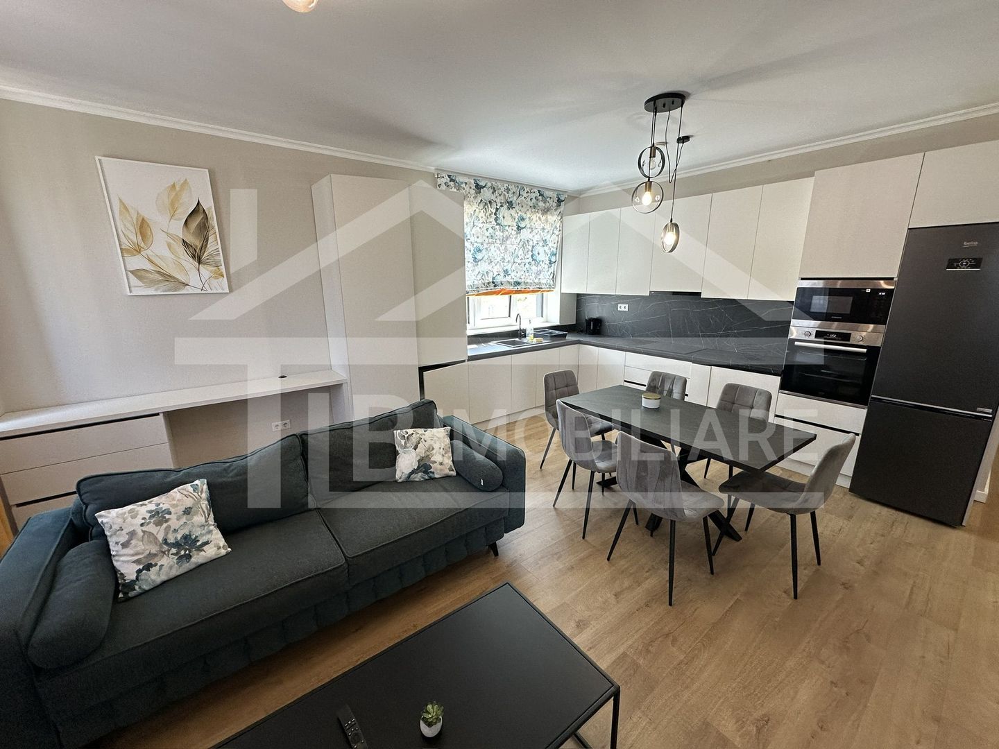 Apartament cu 3 camere, 70mp, parcare, Zona Concept 9 - Poză 2