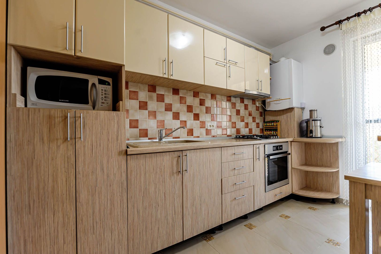 Apartament finisat si mobilat în bloc nou Micalaca, Urbana  zona 300. - Poză 6