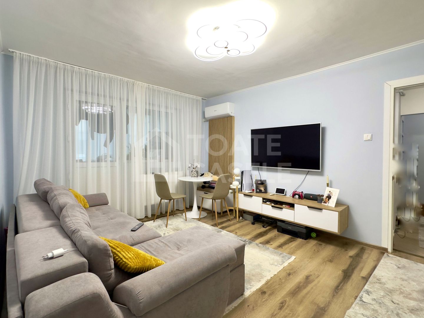 Apartament cu 3 camere, zona BIG, Manastur - Poză 1