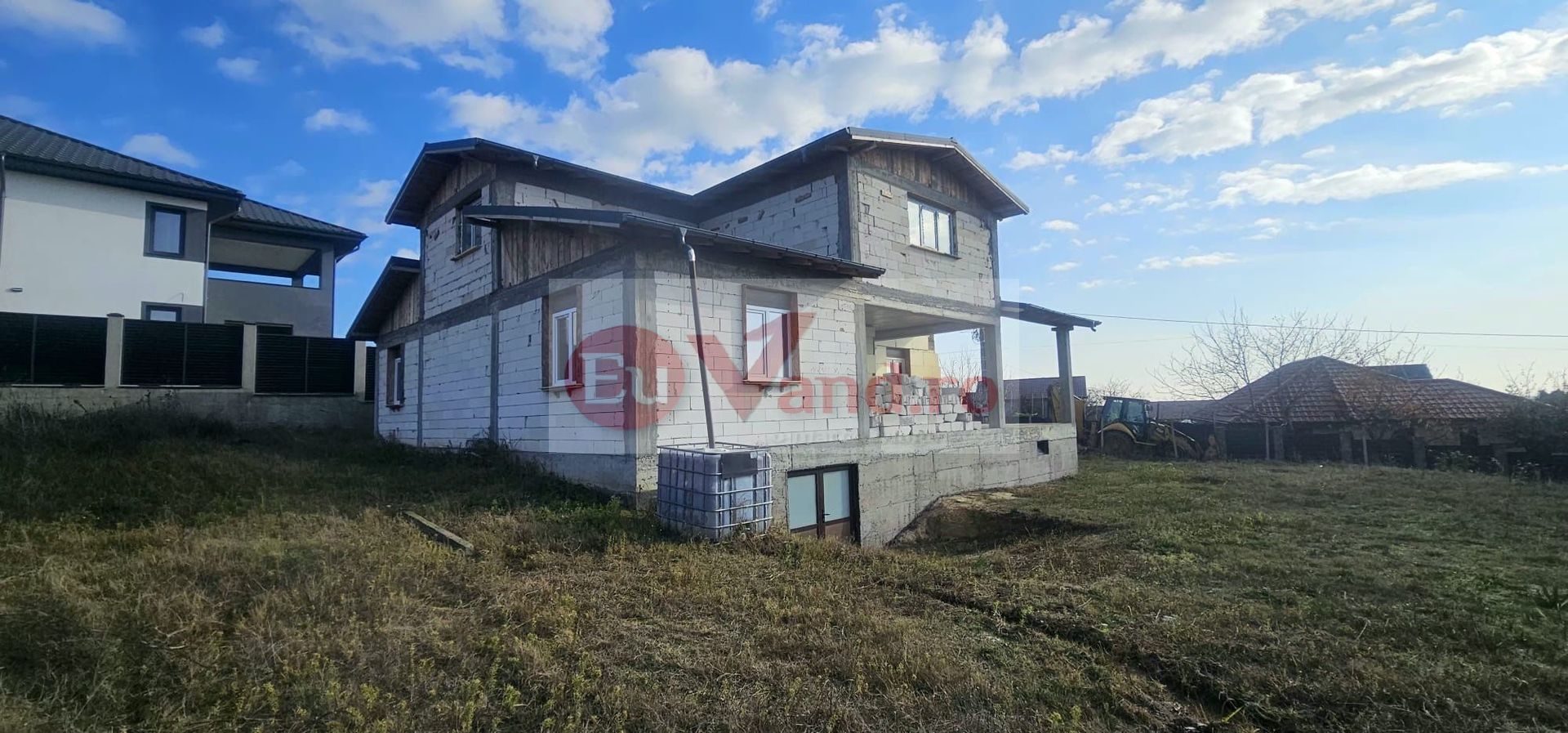 Casa la rosu Bariera Traian, teren 896 mp, COMISION 0% - Poză 1