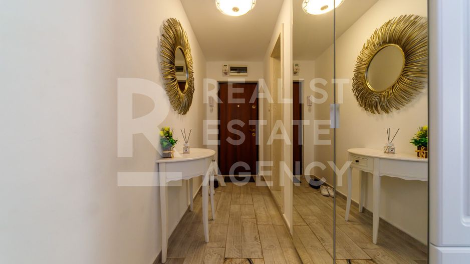 Vânzare, apartament cu 2 camere în zona Drumul Taberei - Poză 7