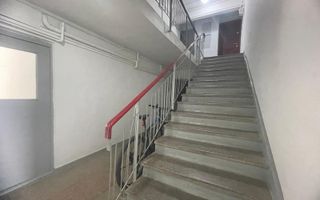 Garsoniera decomandata cu 1 cameră și bucatarie separata si pivnita - Poză 8