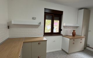 Apartament generos la casa,zona Bogdanestilor - Poză 51