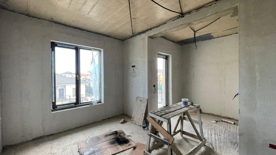 Duplex separat prin garaj si superpozitie - Poză 7