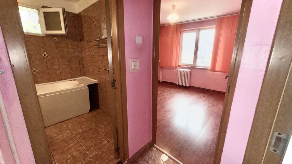 Apartament spațios 3 camere | Etaj 1/8 | Bloc reabilitat - Poză 5