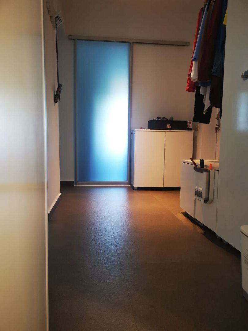 Apartament în Cotroceni, mobilat,utilat, poziție liniștită, vedere spre grădină - Poză 6