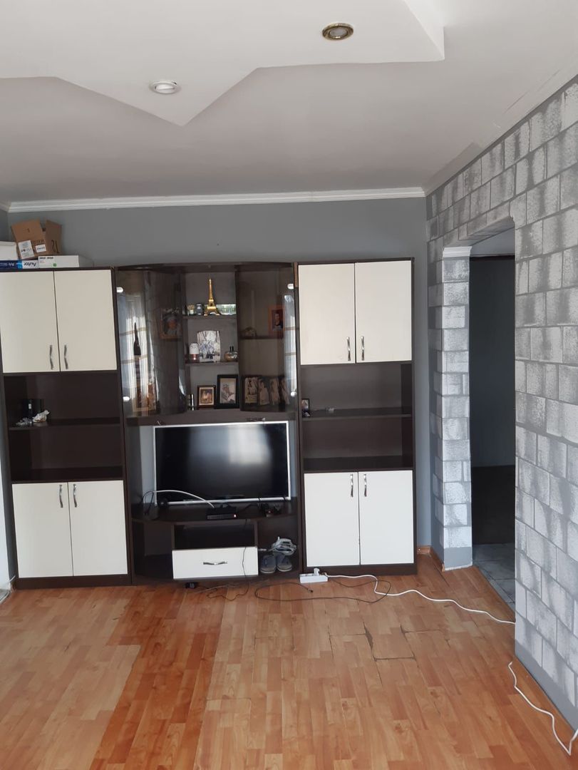 Apartament 4 camere, etaj 1, orientare sudică – Micro 39 A - Poză 7