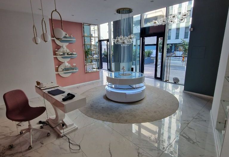 Spațiu Comercial 113mp,Chiriaș 2900€/lună,7 min de Victoriei,Proprieta - Poză 8