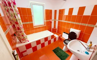 Casa, 4 camere, modern, parcare, curte, balcon, zona Semicentrala - Poză 11