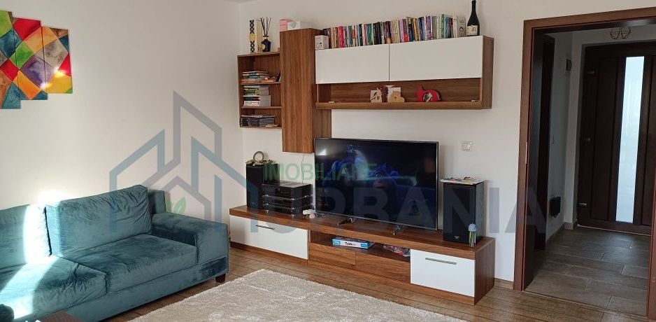 Inchiriez casa insiruita cu 3 camere Valea Lupului - Poză 6