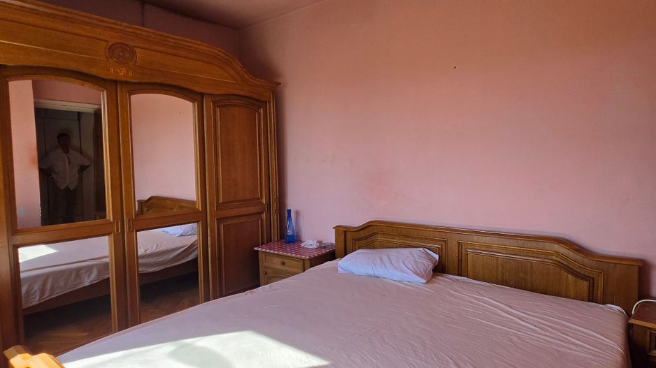 De inchiriat  3 camere decomandat, Centrul Civic-Onix, bloc verde - Poză 9